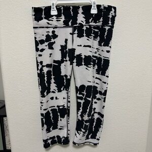 Alo yoga leggings!